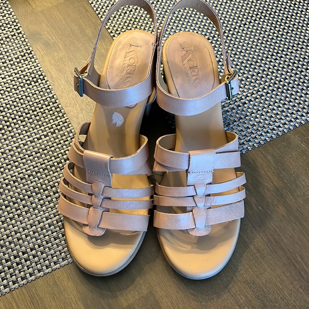 Kork ease 10 sandal block heel